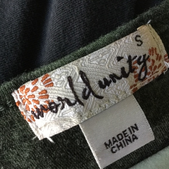 World Unity Top - Picture 2 of 2